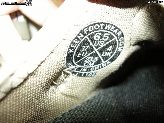 我的第一雙單車鞋 KEEN 女用水陸兩用鞋 開箱文 (圖多)