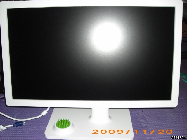 視覺真色彩-BenQ V2400 ECO開箱&試用