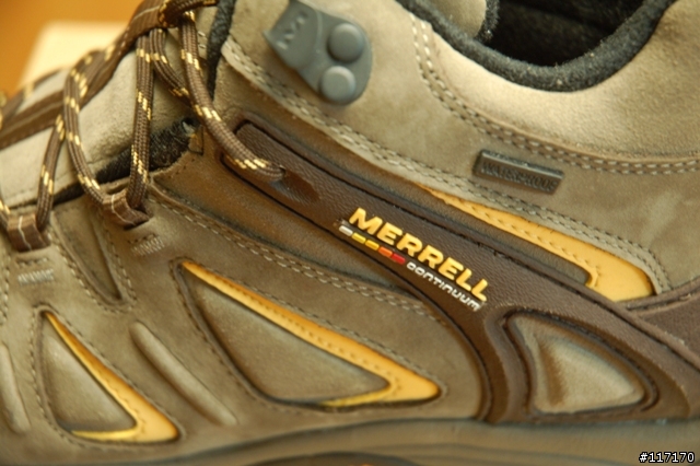 我的第一雙MERRELL