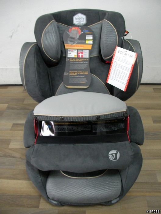 德國Kiddy Comfort Pro兒童汽車安全座椅開箱分享!