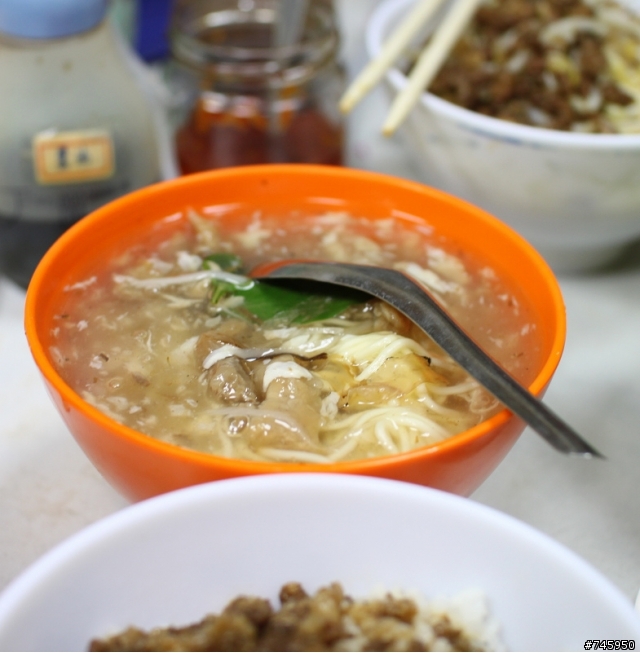 食尚玩家介紹過的林口老街美食,【晴光肉羹】