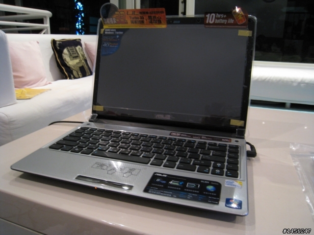 Asus UL30VT 開箱文
