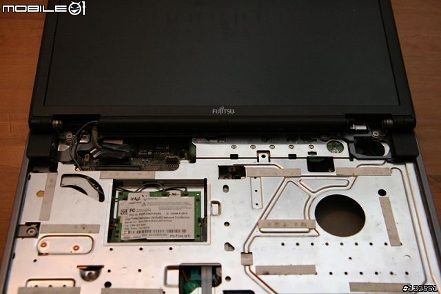 Fujitsu S6240 更換Power Jack + 解剖文