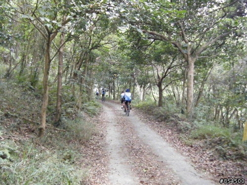 台中縣→太平→大里→霧峰→縱騎五指山-五嶽連峰