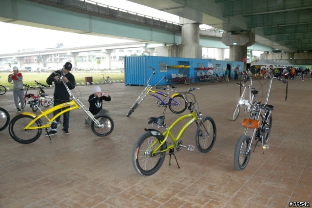 ((北區嬉皮車和哈雷車年度聚會))-- 活動日期 2009年 12月26日-星期六