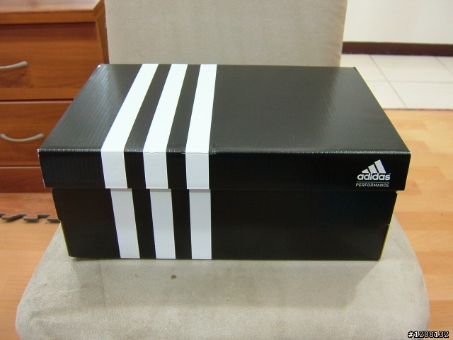 【搶先開箱】2010年adidas全新春季adizero跑鞋及其他跑鞋系列資訊