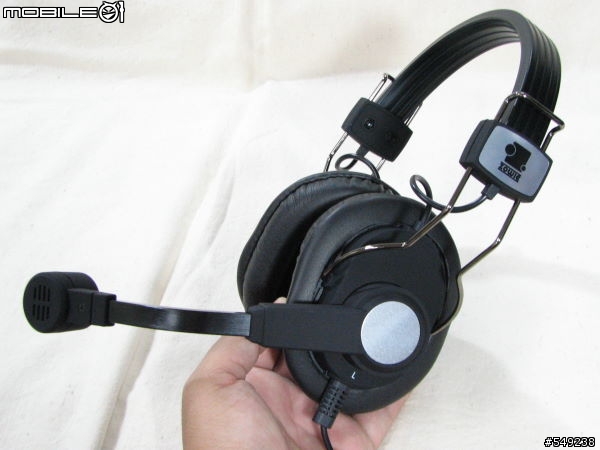 Zowie Gear HAMMER USB 電競耳機評測