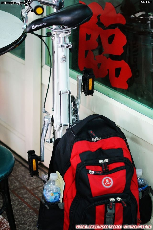 CarryMe 高雄減碳之旅(北捷運,南捷運,高鐵,巴士,渡輪,賣場,夢時代,花叢)