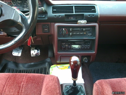 親戚轉讓一台1989年份的CIVIC...不太懂這台車