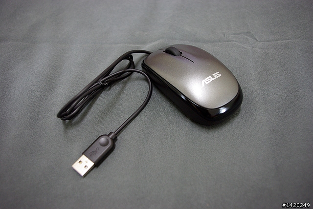 另一台取代桌上型電腦的選擇-ASUS F83VF