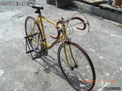 分享自己整新的KHS老鋼管公路車