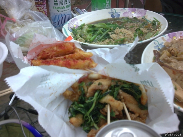 吃吃喝喝的鐵馬吃漢...........^^
