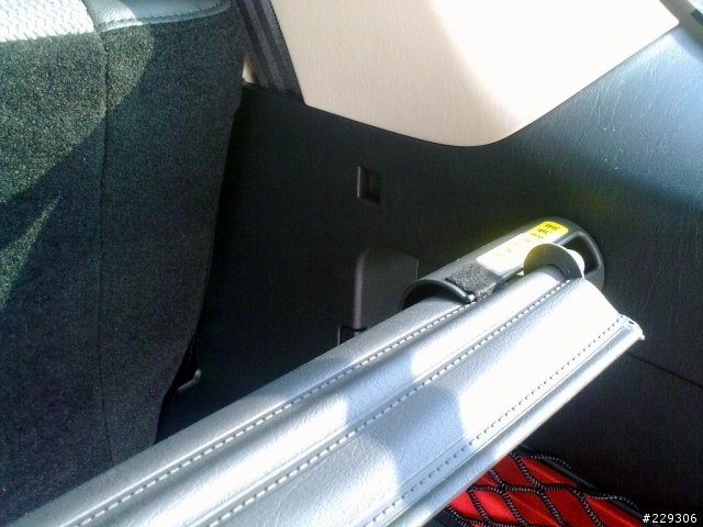 終於交車了...2010 Escape 2.3 XLT <深海藍> 開箱