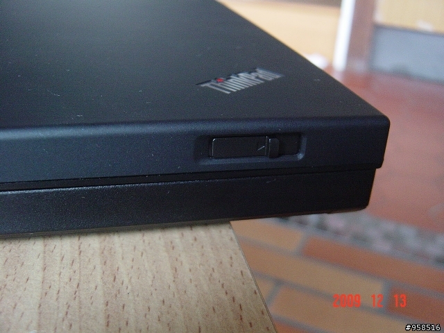 SL410 vs R400 開箱 超簡單介紹