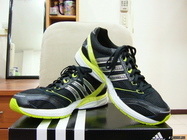 【搶先開箱】2010年adidas全新春季adizero跑鞋及其他跑鞋系列資訊
