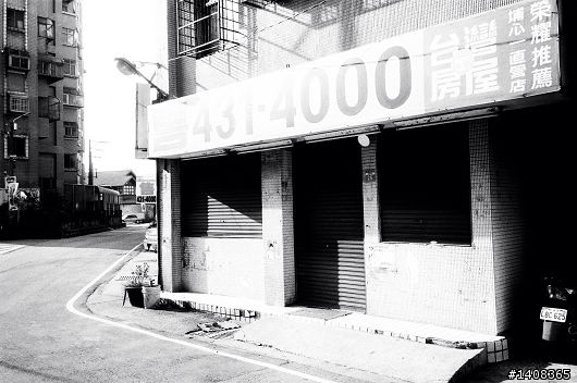 CONTAX TVS + 富士黑白電影底片