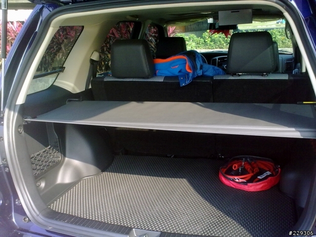 終於交車了...2010 Escape 2.3 XLT <深海藍> 開箱