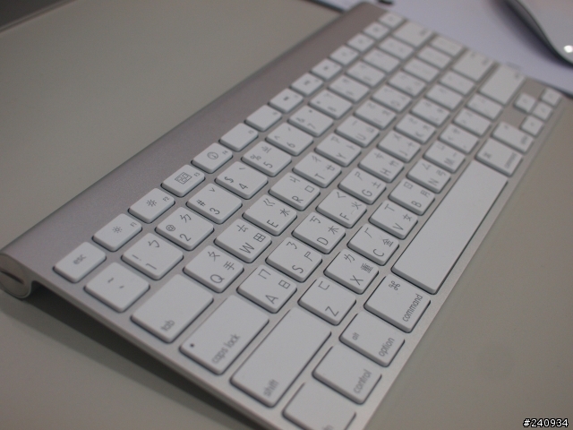 『開箱』終於來了~我人生的第一台蘋果電腦 iMAC 27'' 開箱分享!再補幾張新圖~~