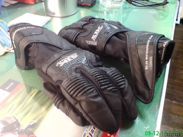 <NEW>SBK SC-30手套