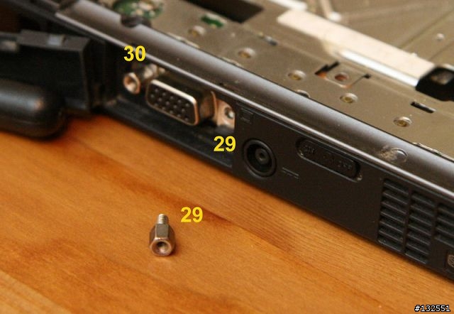 Fujitsu S6240 更換Power Jack + 解剖文