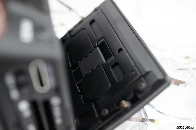 SONY A330"T"限量款