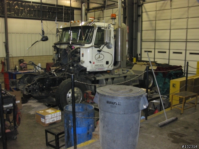 2009 Volvo VN780 重卡Denver 落難修車記+ NYC 長島一遊