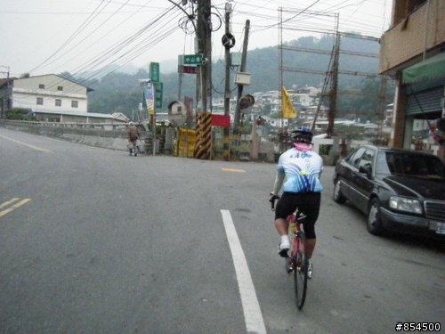 台中縣→太平→大里→霧峰→縱騎五指山-五嶽連峰