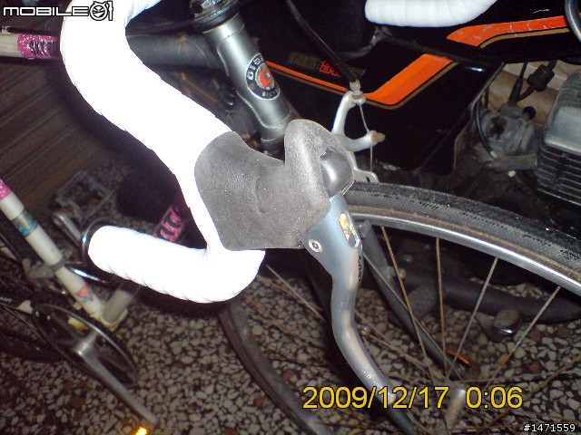 朋友送的GIANT鋼管公路車,我的第一部公路車