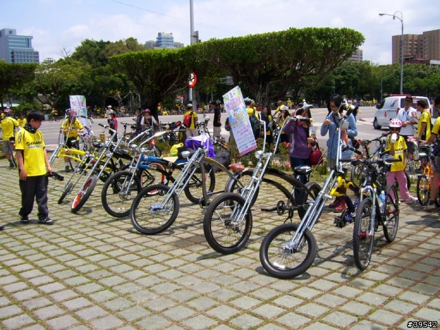 ((北區嬉皮車和哈雷車年度聚會))-- 活動日期 2009年 12月26日-星期六