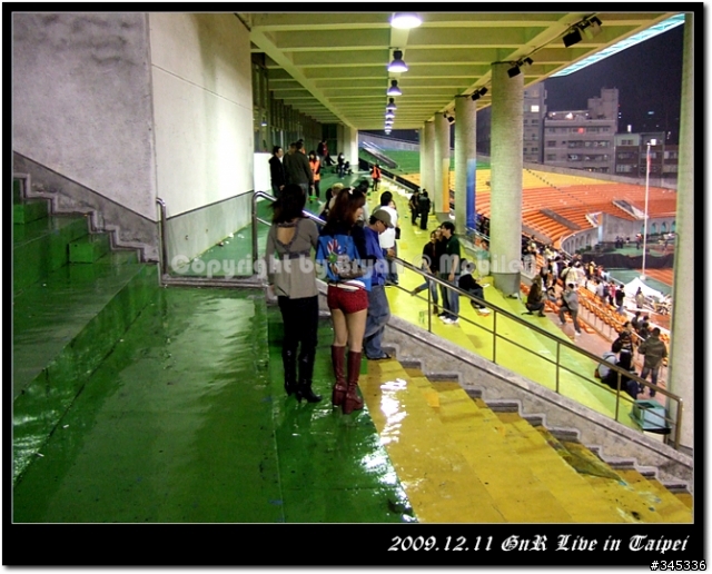 遲來的 Guns N' Roses 2009亞洲巡迴台北演唱會 老頭樂迷的懷念文
