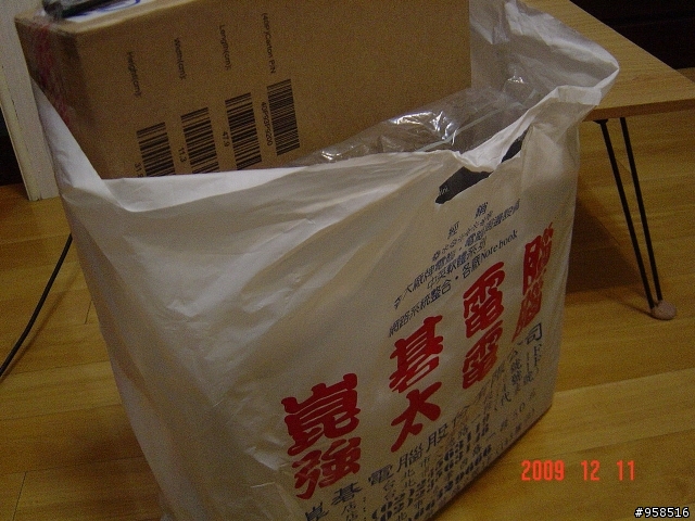 SL410 vs R400 開箱 超簡單介紹