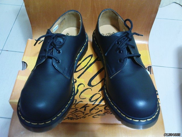 ﹝開箱﹞Dr.Martens 1925 steel toe