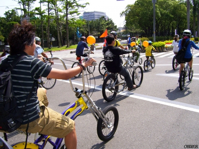 ((北區嬉皮車和哈雷車年度聚會))-- 活動日期 2009年 12月26日-星期六