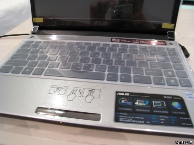 Asus UL30VT 開箱文