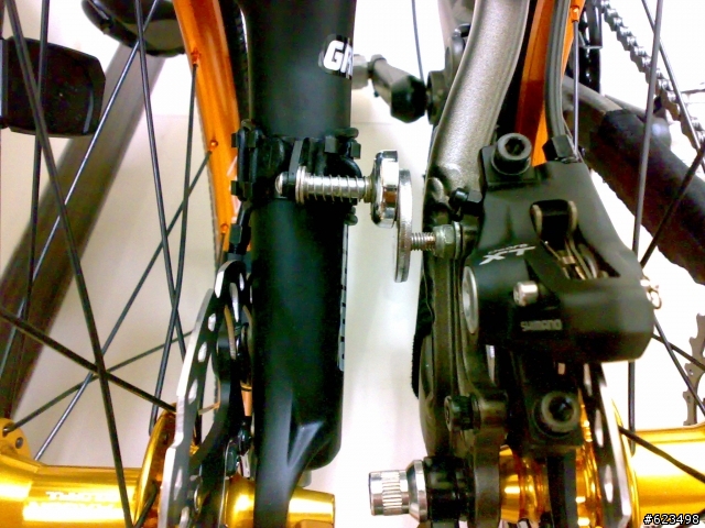 my 的小改 DAHON JP8 spinner 避震前叉 xt碟煞上身