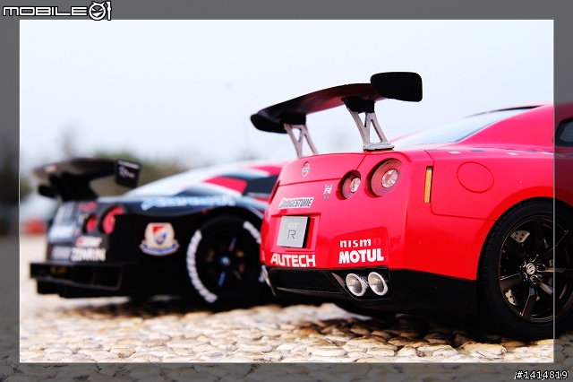 TAMIYA 1/24 NISSAN GTR R35