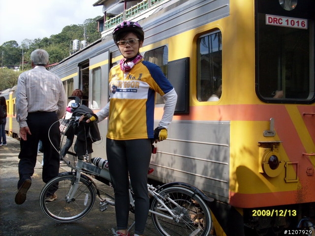 2009~12/13原本只要到平溪暖身哪知加碼一天就破百
