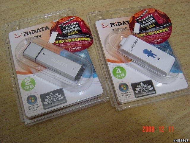 SL410 vs R400 開箱 超簡單介紹