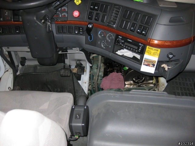 2009 Volvo VN780 重卡Denver 落難修車記+ NYC 長島一遊