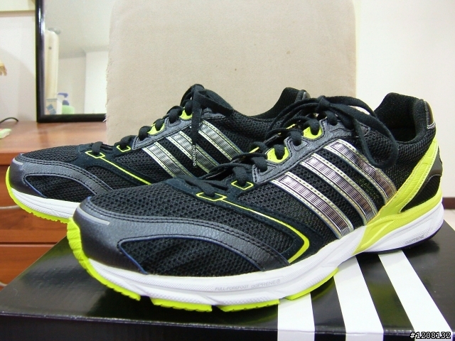 【搶先開箱】2010年adidas全新春季adizero跑鞋及其他跑鞋系列資訊