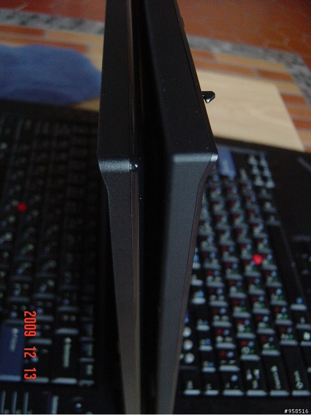 SL410 vs R400 開箱 超簡單介紹