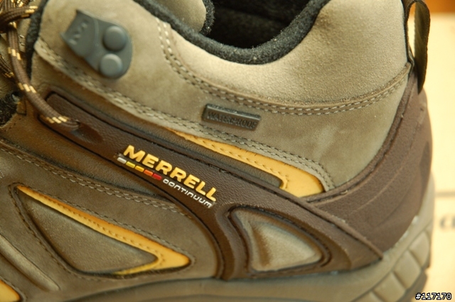 我的第一雙MERRELL