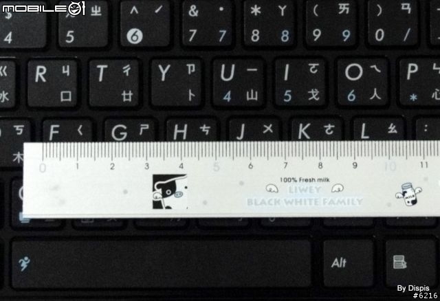 史上最猛小筆電實測-ASUS EeePC 1201N (12/19新增紅色款介紹)