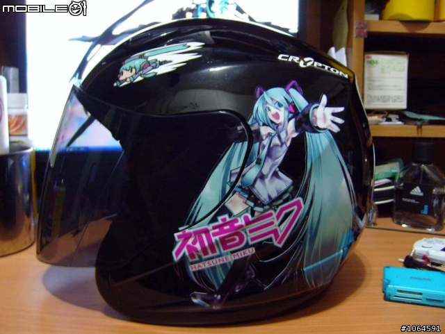 全球限量1頂 SOL 17S x Good Smile Racing 初音特別版出現!(誤