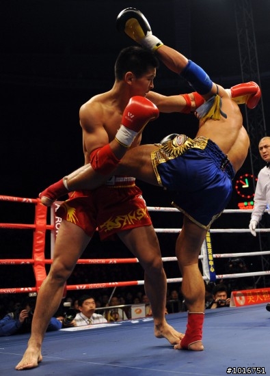 中國功夫4比1完勝泰拳!少林俗家弟子張開印KO泰拳王藍桑坤!