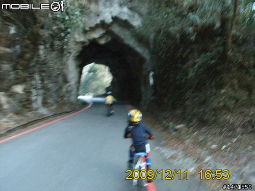 12/11在雲端騎車,初次挑戰大雪山林道,美不勝收