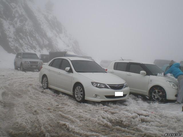 明天要上合歡山,要加雪鏈嗎?(我回來了,補圖給大家看)