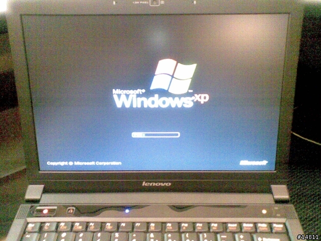 對抗不景氣的救星 - 美國打工窮人的小黑夢 - Lenovo U330