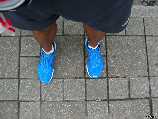 Adidas AdiZERO Adios競賽型輕量慢跑鞋測試報告