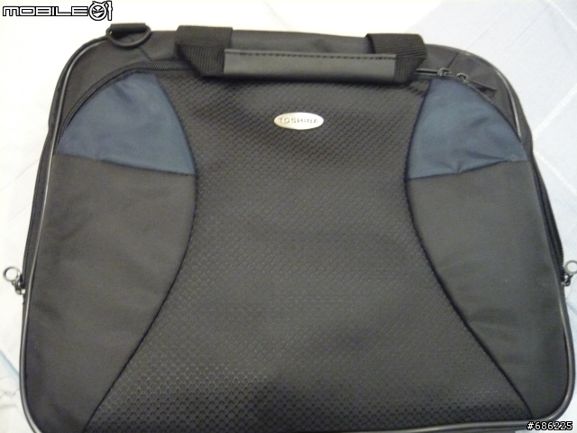 TOSHIBA M900 琥珀金開箱(多圖